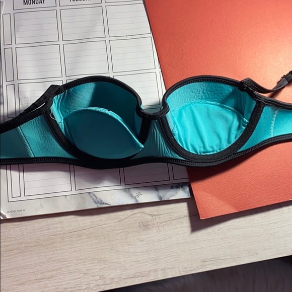 Triangl Bikini set with additional top - Picture 2 of 7